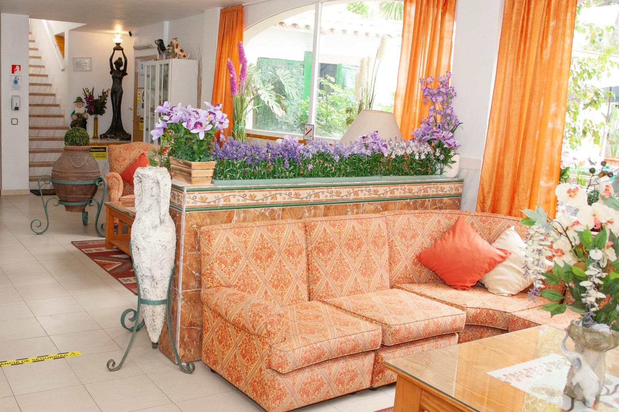 Atalaya Bosque Apartamentos Peguera Bagian luar foto